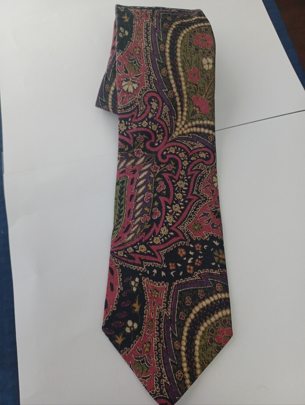 Vintage Mens Tie-Bolgheri Mauve Paisley